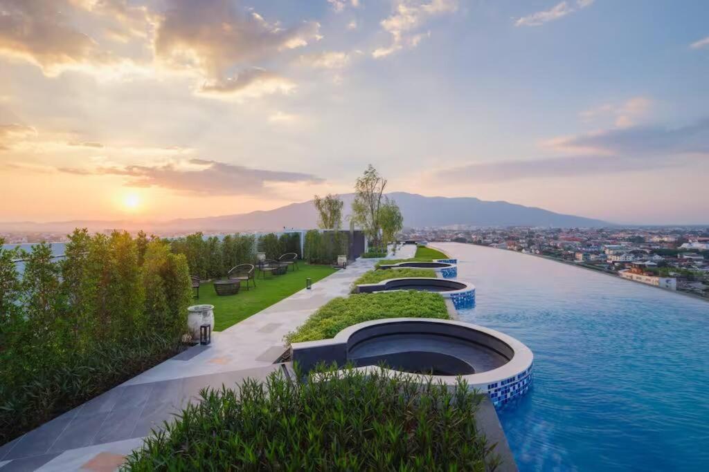 Astra Sky River High Floor,3 Bedrooms 97㎡ 山景房带浴缸 Chiang Mai Exterior foto