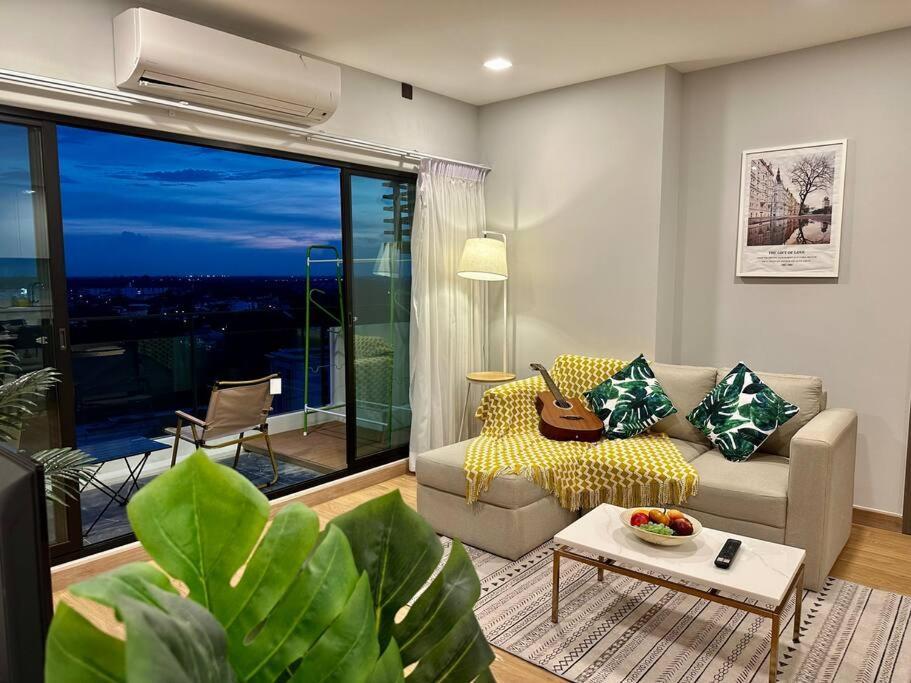 Astra Sky River High Floor,3 Bedrooms 97㎡ 山景房带浴缸 Chiang Mai Exterior foto