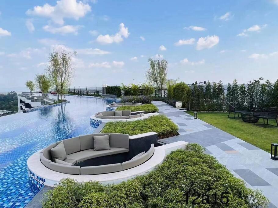 Astra Sky River High Floor,3 Bedrooms 97㎡ 山景房带浴缸 Chiang Mai Exterior foto