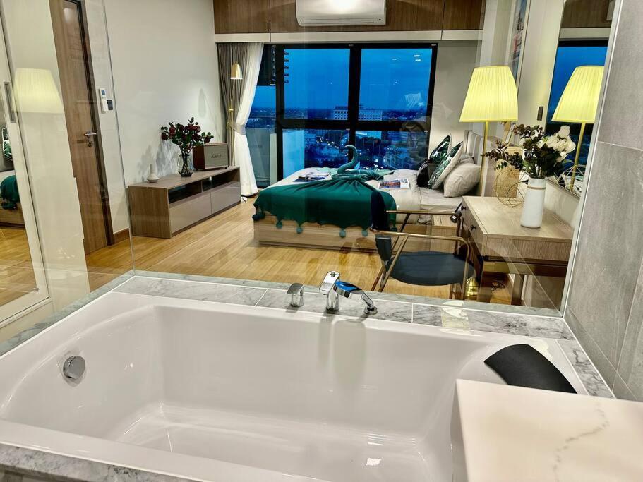 Astra Sky River High Floor,3 Bedrooms 97㎡ 山景房带浴缸 Chiang Mai Exterior foto